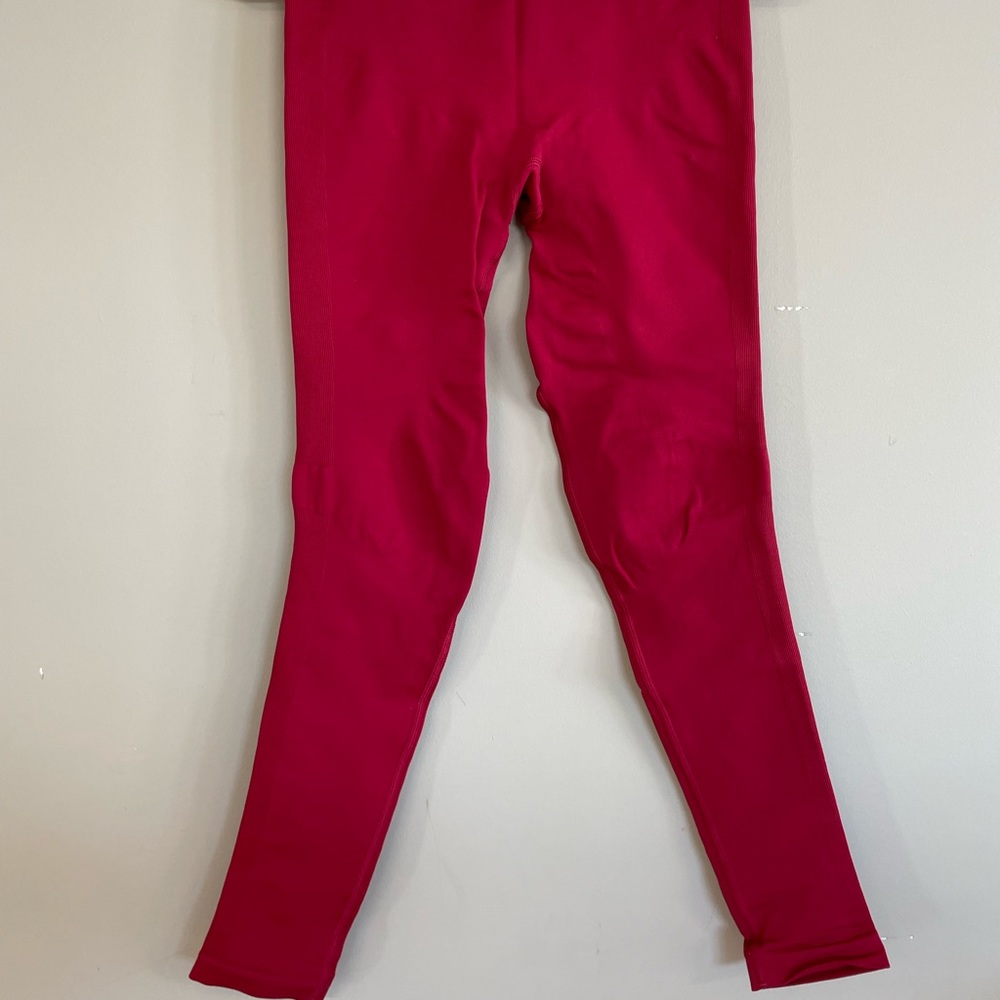 Lululemon compression pant - Picture 7 of 7